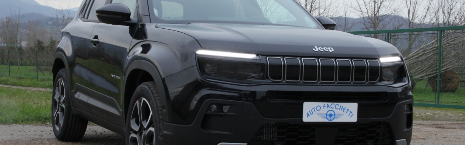 Jeep Avenger 1.2 turbo e-hybrid Summit fwd 100cv edct6